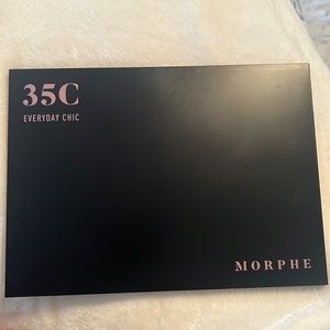 MORPHE 35c everyday chic eyeshadow palette